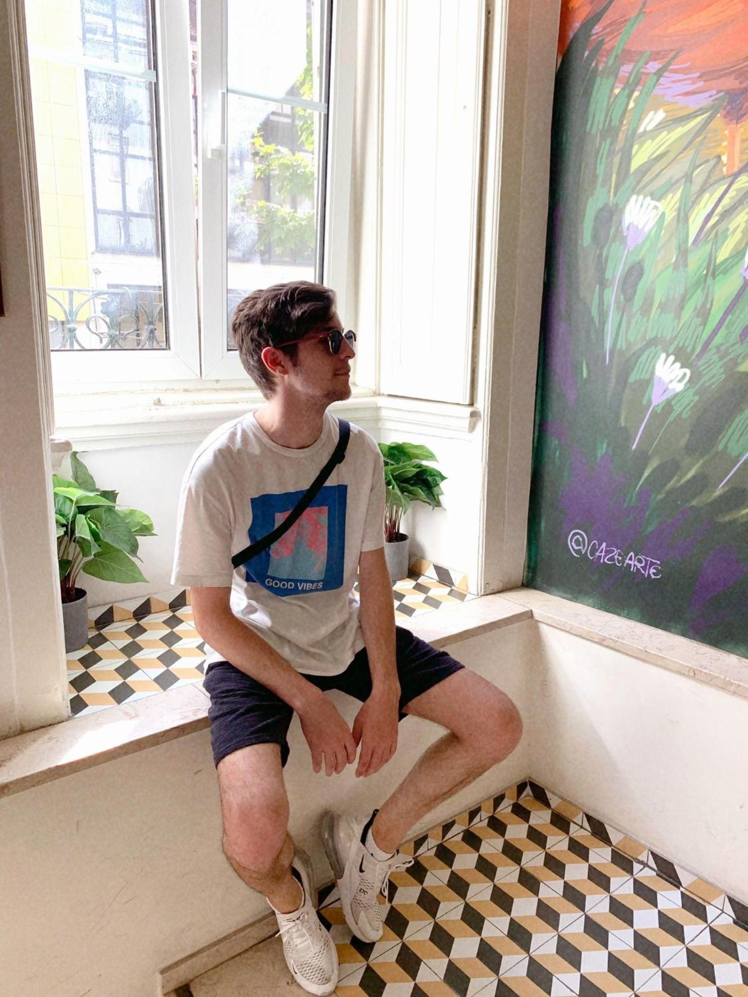 Хостел Wot Lisbon Patio Екстер'єр фото